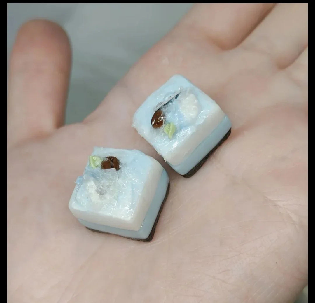 Original Cute Cake Keycap Kawaii Clay Keyboard Caps Custom Handmade Game Artistic Keycaps for Mechanical Keyboard Gift MX Switch